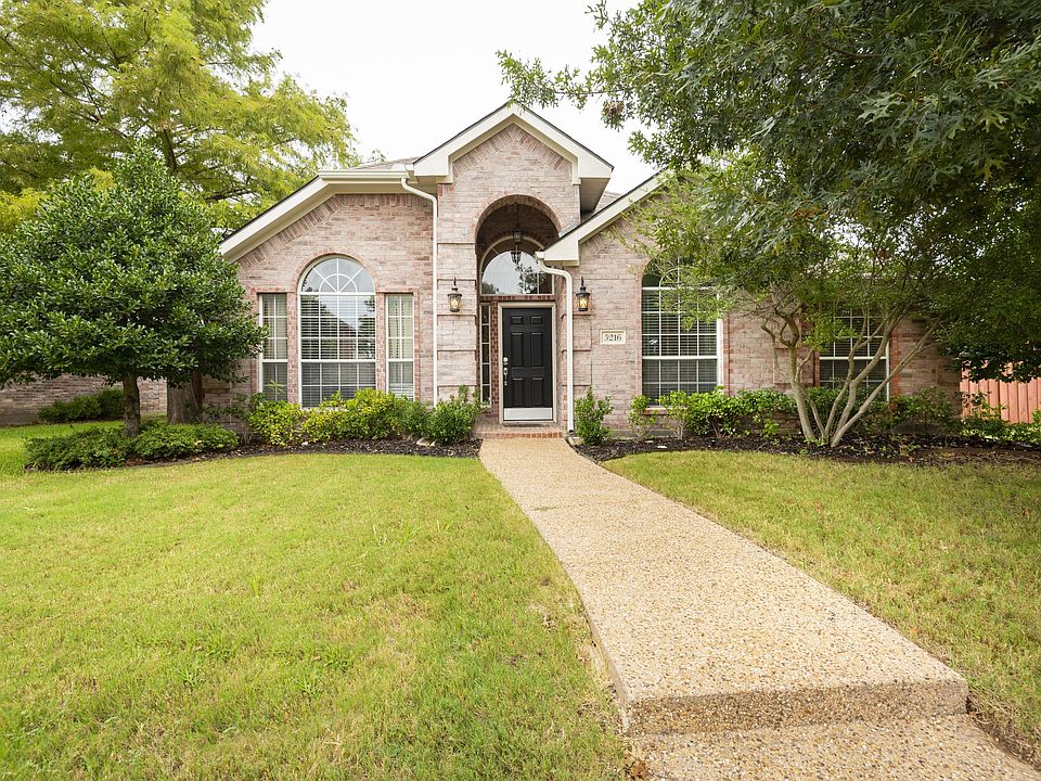 Exterior33.jpg