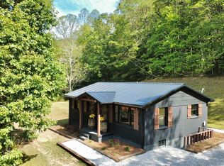 68 Star Gap Rd, Stanton, KY 40380