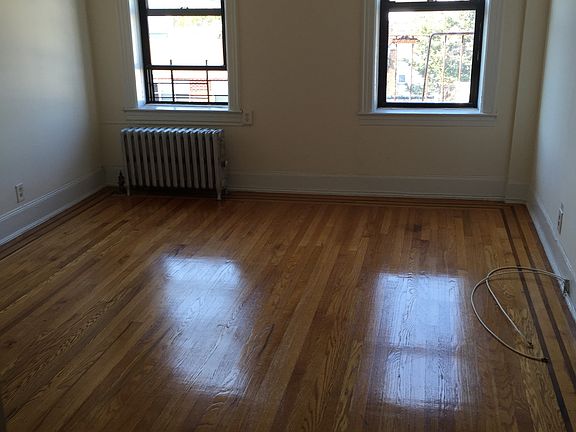3rd image of 3725 61st St #3F