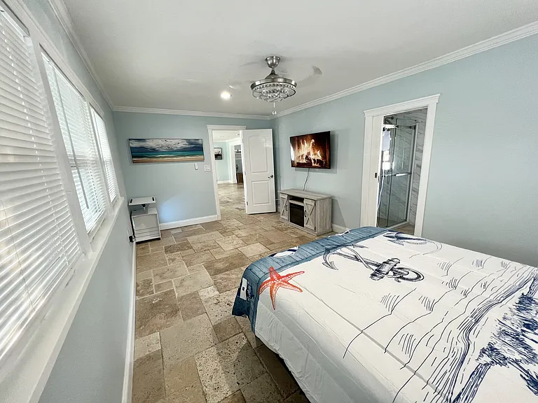 2963 Bahia Vista St — Photo 12