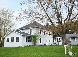 1954 Spruce Ave, Fairfield, IA 52556