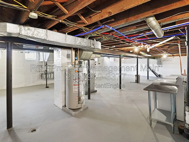 12303 Klinger St — Photo 21