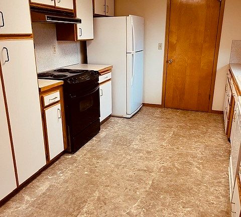 4th image of 117 McElroy Place