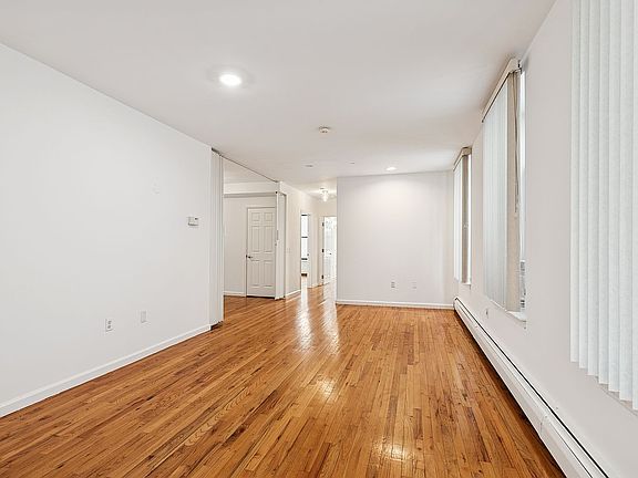 5th image of 231 W 148th St APT 4J