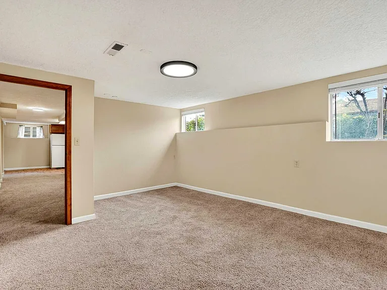 3234 SE Cesar E Chavez Blvd — Photo 13
