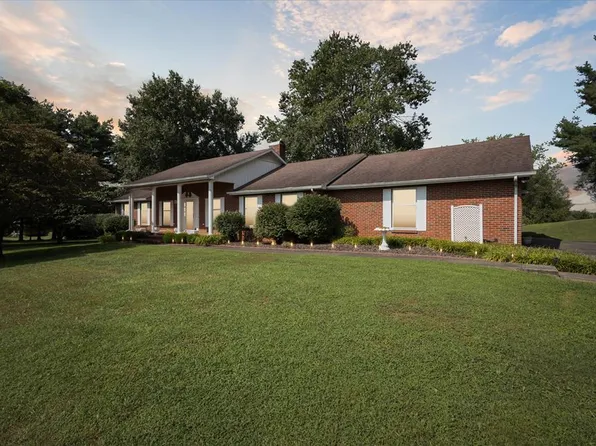 315 Fletcher Dr, Castlewood, VA 24224