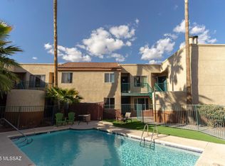 3690 N Country Club Rd APT 1028, Tucson, AZ 85716