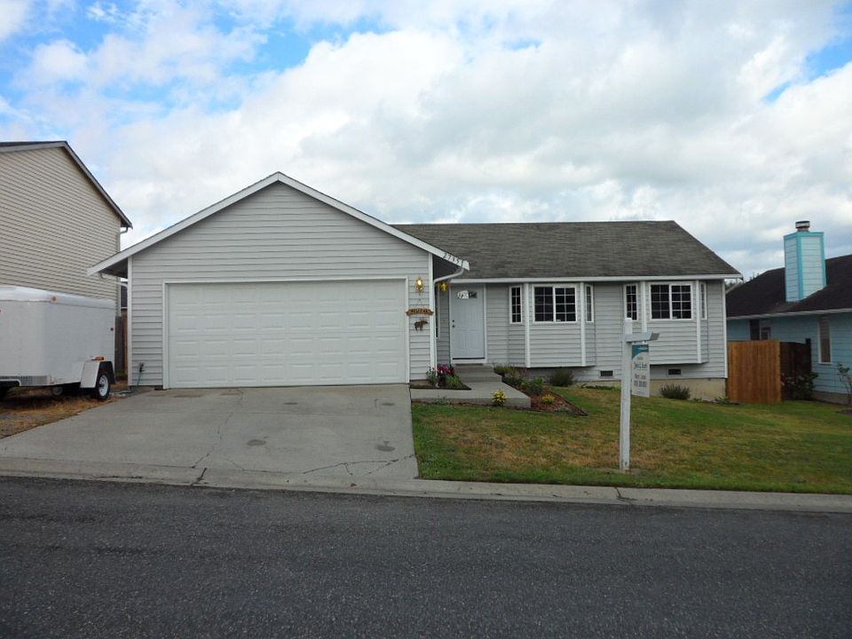 1st image of 27351 Country Pl NW