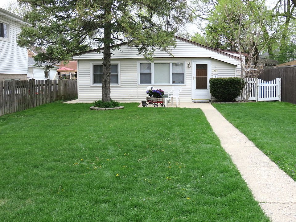 1st image of 1704 Van Buren Ave