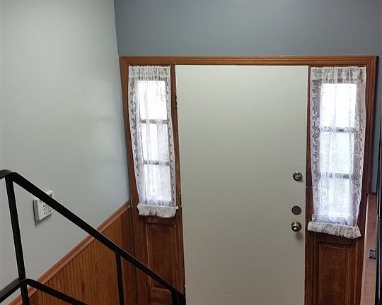 2nd image of 3533 Jamestown Dr
