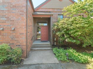 15695 SW 114th Ct UNIT 8, Tigard, OR