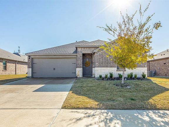 2nd image of 6208 Bracken Dr