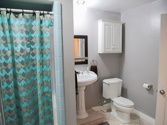 5th image of 444 Obispo Ave #7