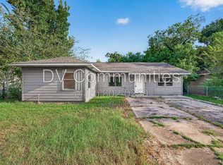 5910 Southtown St, Houston, TX 77033