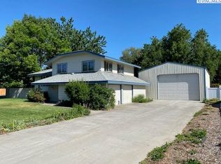 6121 W Melville Rd, Pasco, WA 99301