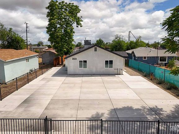 2nd image of 2625 Security Ave #A