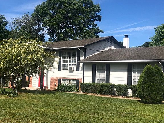2nd image of 6035 Massaponax Dr