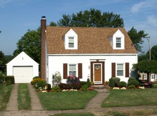 1017 3rd St NE, Massillon, OH