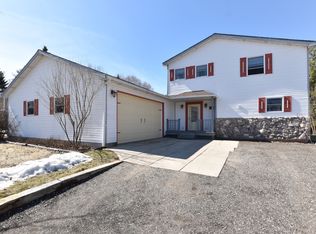 N7375 Mariner Hills Ln, Elkhorn, WI 53121