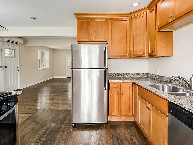 5058 Central Ave SE #A — Photo 21