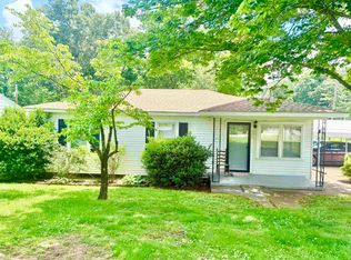 504 Patton St, Florence, AL 35630