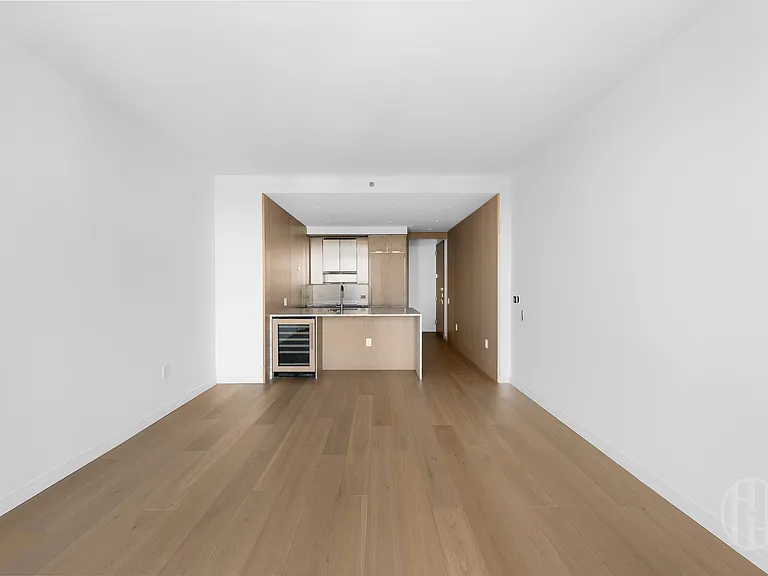 111 W 56th St #40CC — Photo 15