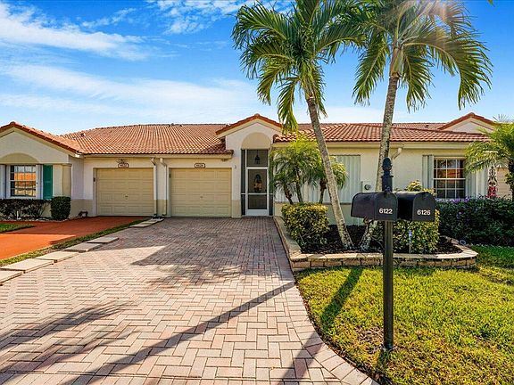 2nd image of 6126 Lake Hibiscus Drive