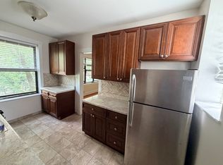 1243 W Chase Ave APT 1, Chicago, IL 60626