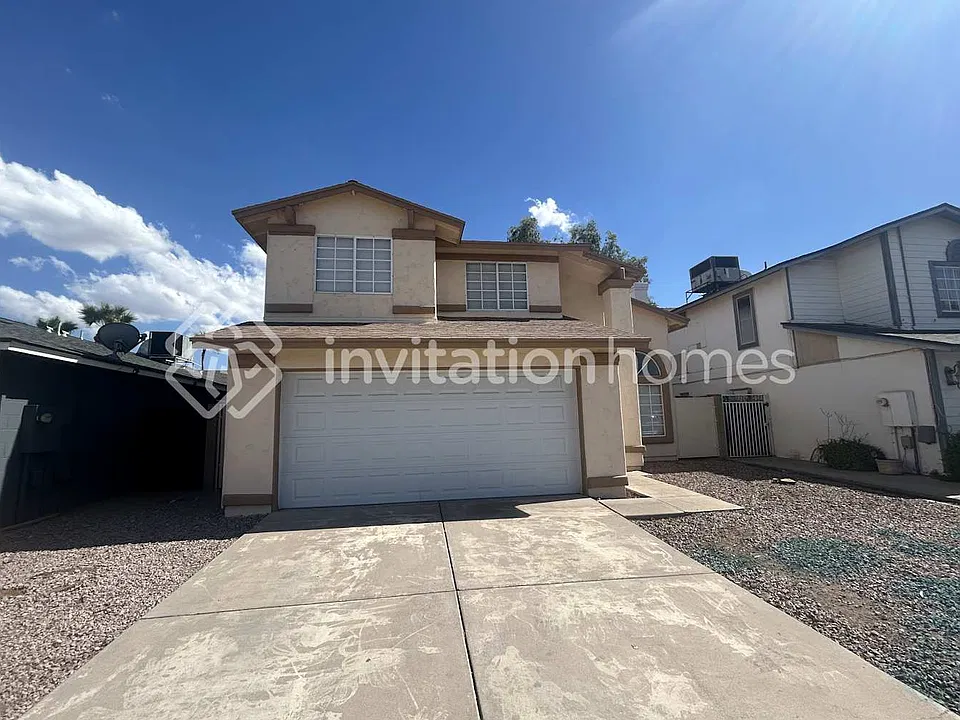 3711 W Camino Real