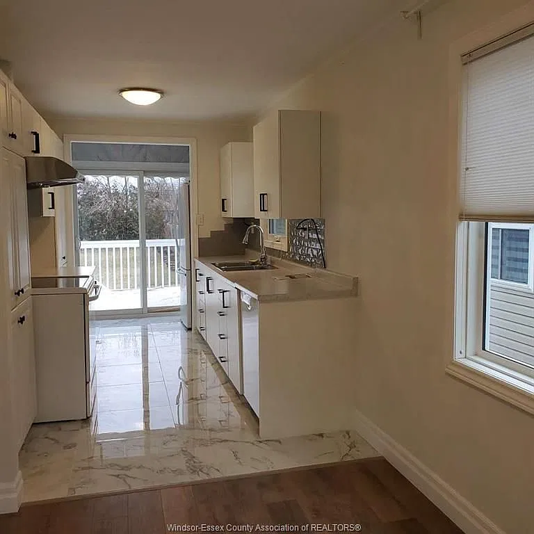 4 bed, $2,600 — Photo 3