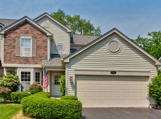 6154 Golfview Dr, Gurnee, IL