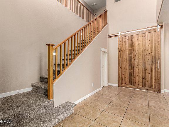 5th image of 2341 W SAINT CATHERINE Avenue
