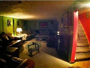 4th image of 5042 W Hillcrest Ave