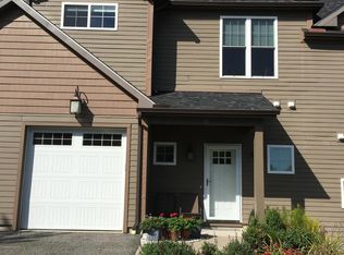 16 Evergreen Trl UNIT 16, Lenox, MA 01240