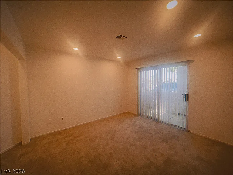 6250 W Flamingo Rd #60 — Photo 8