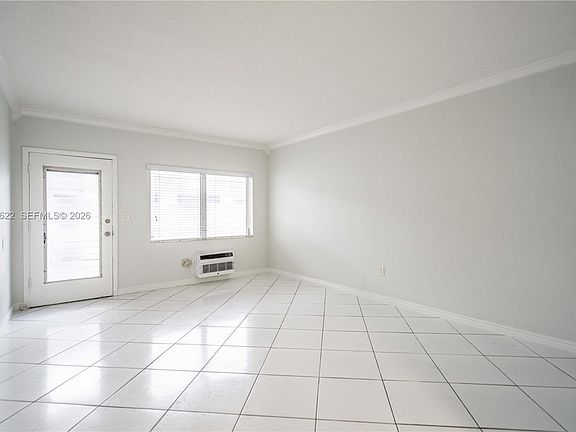 2nd image of 7640 Carlyle Ave APT 9B