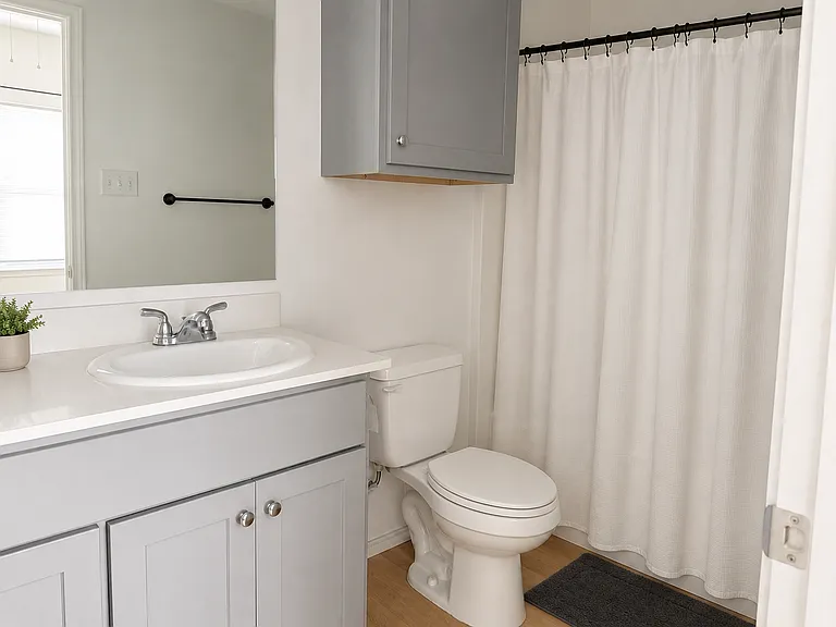 5532 Itasca St #B — Photo 6