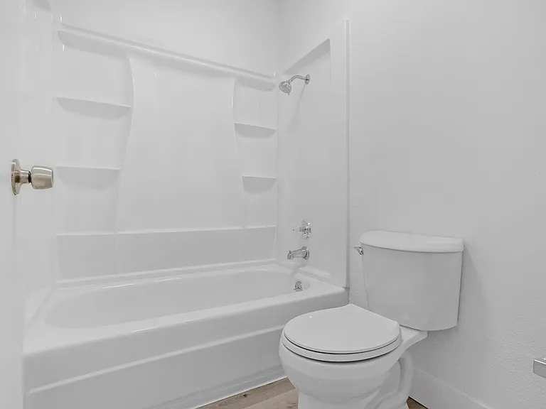 Arlington Apartments — Photo 17