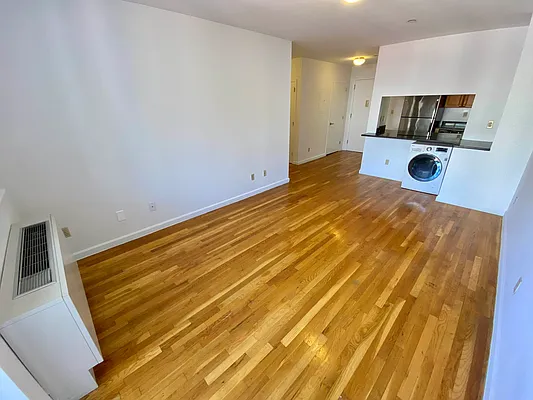Rented by J PRESTON AND ASSOCIATES INC | media 12