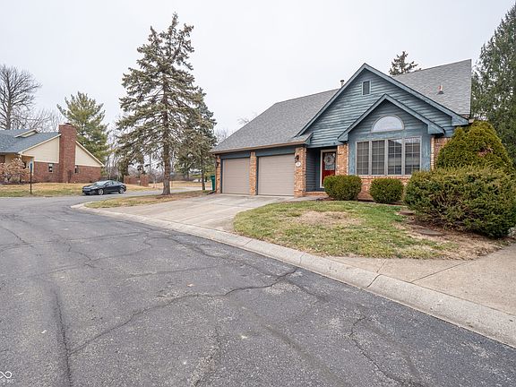 2nd image of 3441 Hickory Ln E