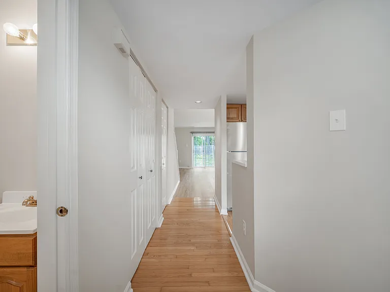 26 Taylors Way — Photo 6