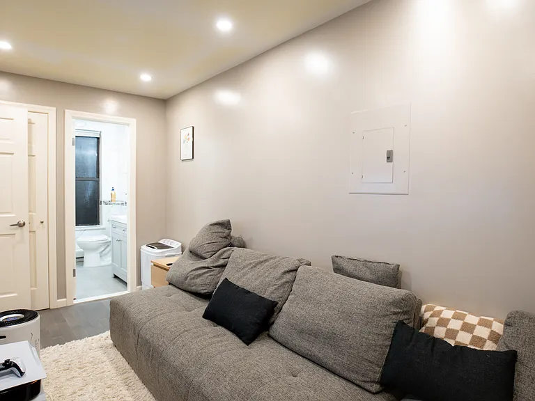 81 Canal St #2 — Photo 12