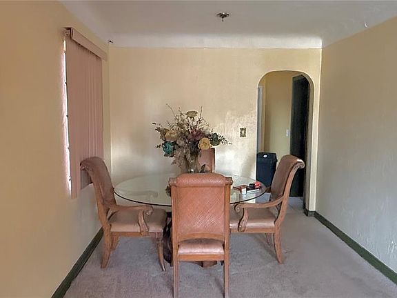 4th image of 2055 29th St S