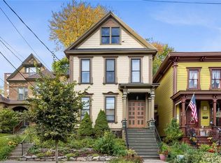 215 Green St APT 3, Syracuse, NY 13203