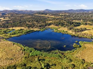 27044 McCourtney Rd, Grass Valley, CA 95949