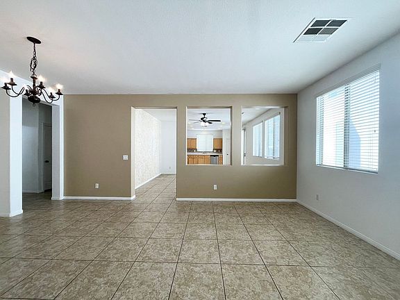 4th image of 9271 Eaton Creek Ct