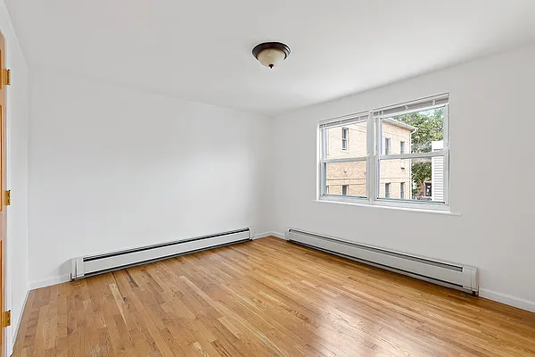 Rented by Compass | media 7