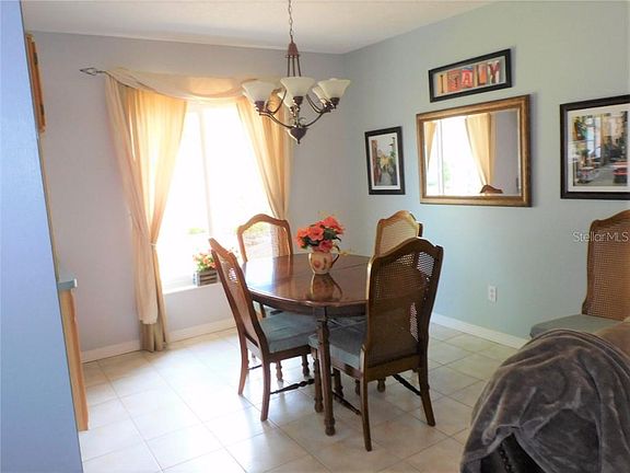 4th image of 2815 Cady Way