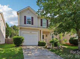10302 Hugue Way, Charlotte, NC 28214