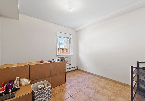 5th image of 26-52 29th St #3CR